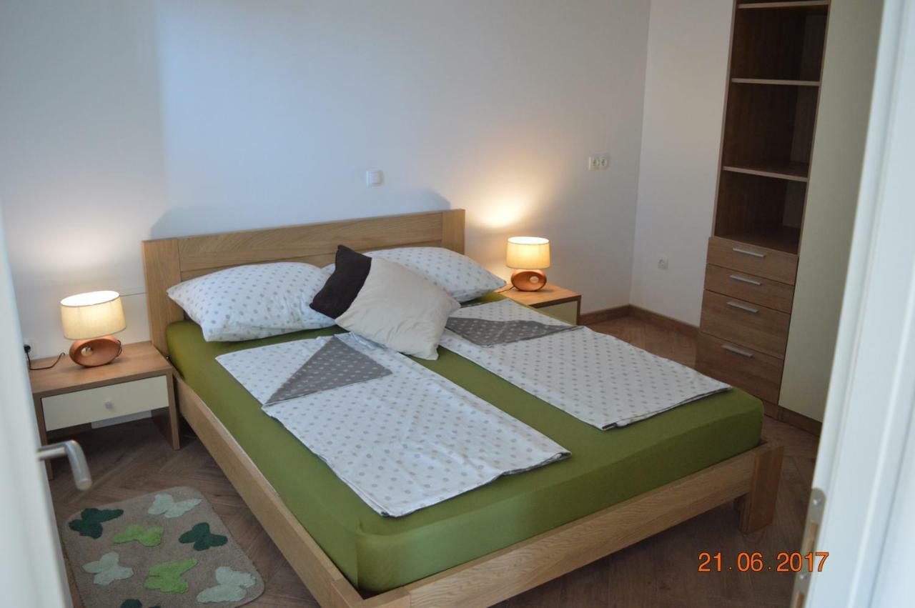 Apartments Armando Zadar Buitenkant foto