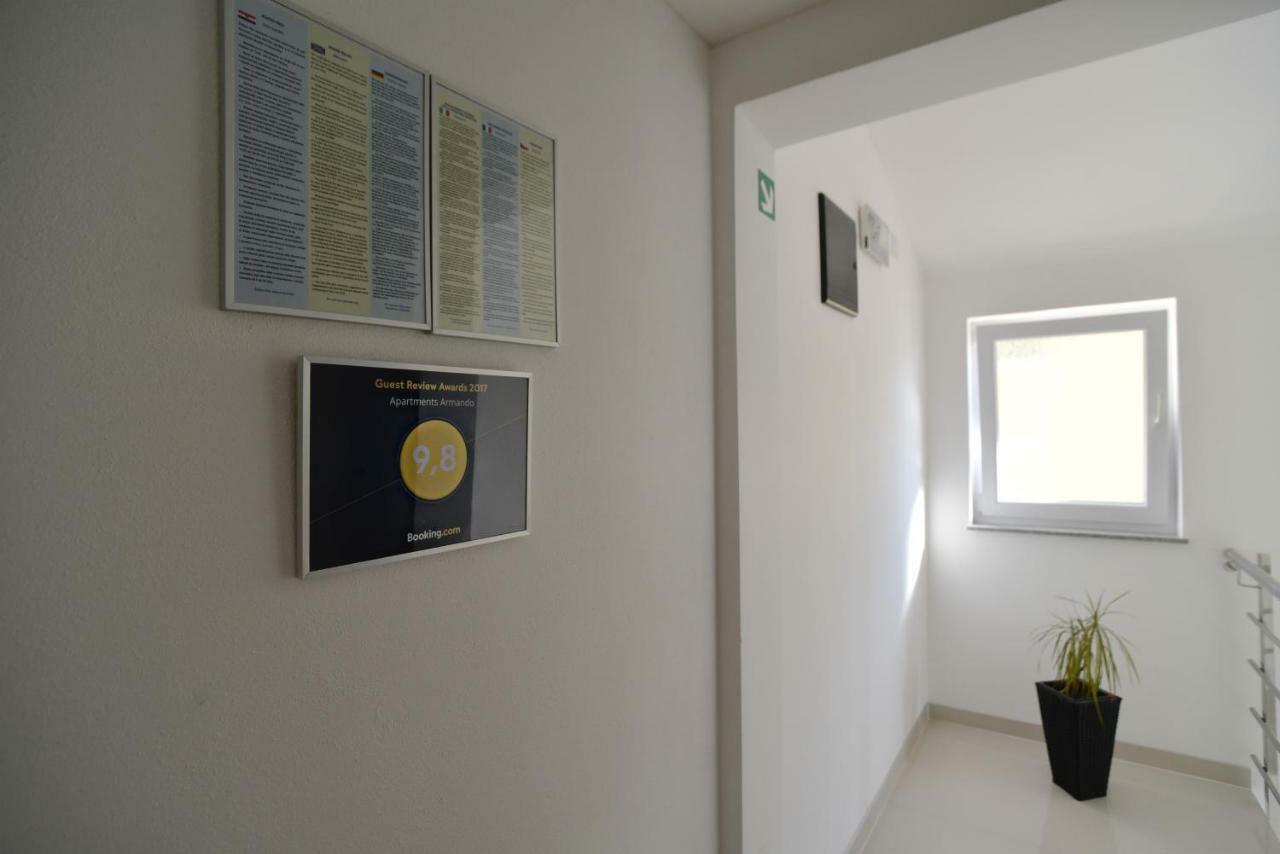 Apartments Armando Zadar Buitenkant foto